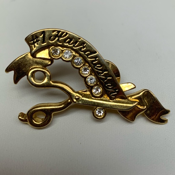 Avon Pin Hairdresser - Picture 4 of 16